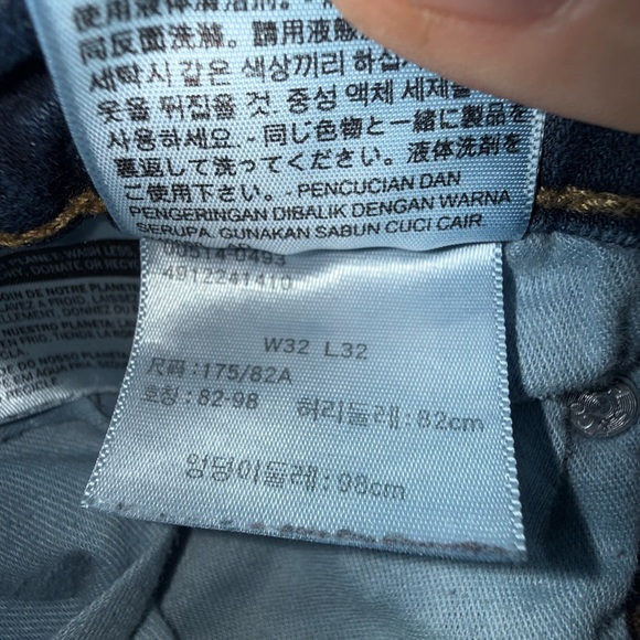 Levi's 514 mens skinny jeans two pairs light and dark mint - Picture 4 of 9